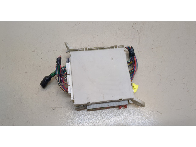 Блок предохранителей Lexus LS460 2006-2012