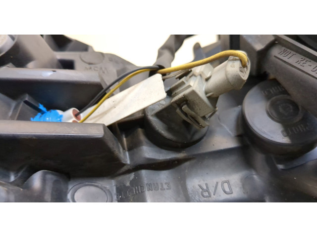 Фара передняя  Volvo S60 2000-2009 правая 