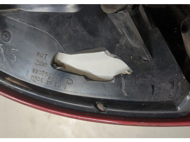 Задний фонарь          