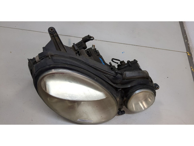 Фара передняя  Mercedes E W211 2002-2009 правая 