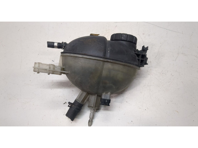 Бачок расширительный  Mercedes E W212 2009-2013    