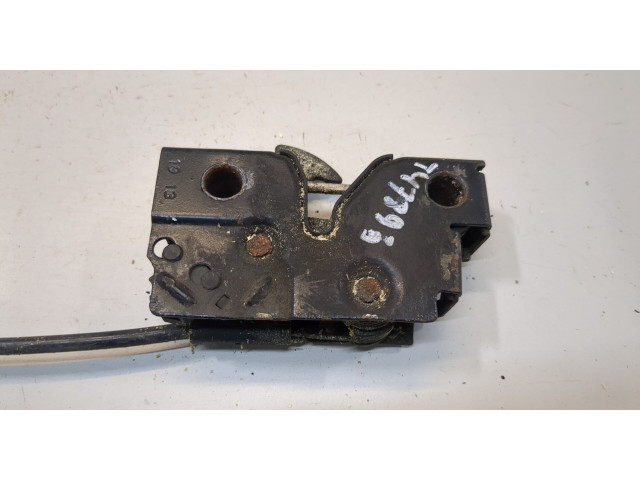 Замок капота Volkswagen Beetle 2011-2019