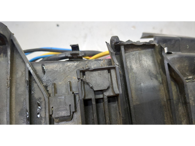 Блок предохранителей Toyota Tundra 2007-2013