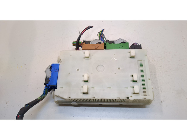 Блок предохранителей  Volvo S80 2006-2016         