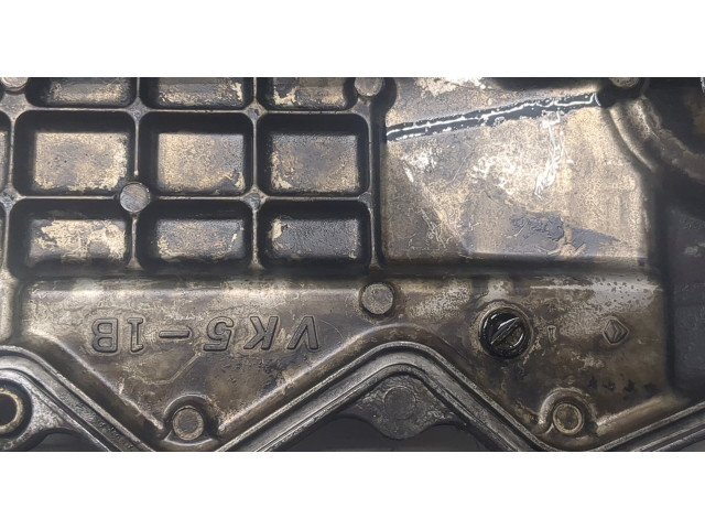Клапанная крышка двигателя ДВС Nissan Navara 1997-2004 2.5 13264VK510