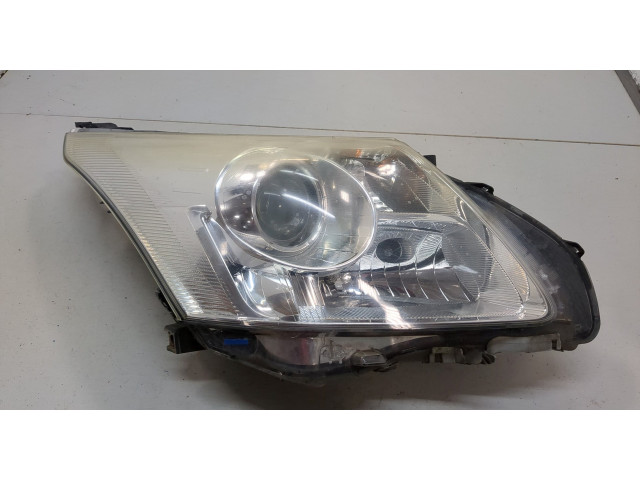 Фара передняя  Toyota Avensis 3 2008-2018 правая 