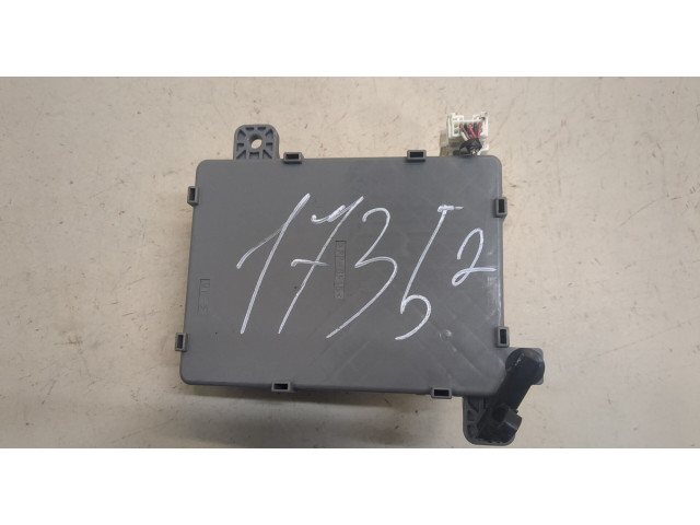 Блок предохранителей  Acura MDX 2007-2013         