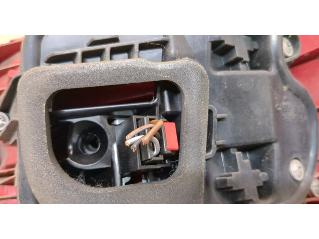 Задний фонарь     3AF945095E     