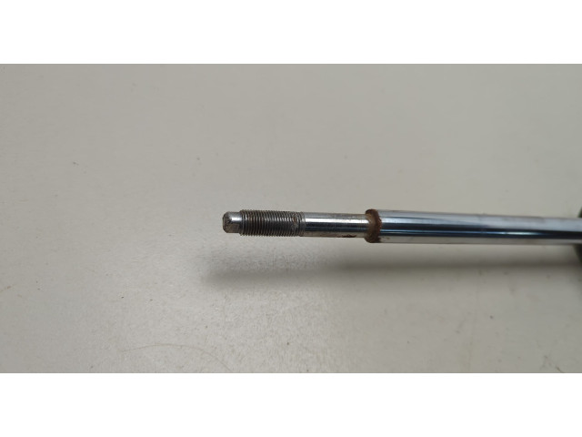 Стойка амортизатора  BMW X3 E83 2003-2010      