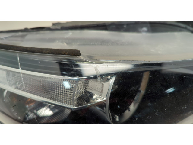 Фара передняя Mazda CX-9 2016-2022 правая