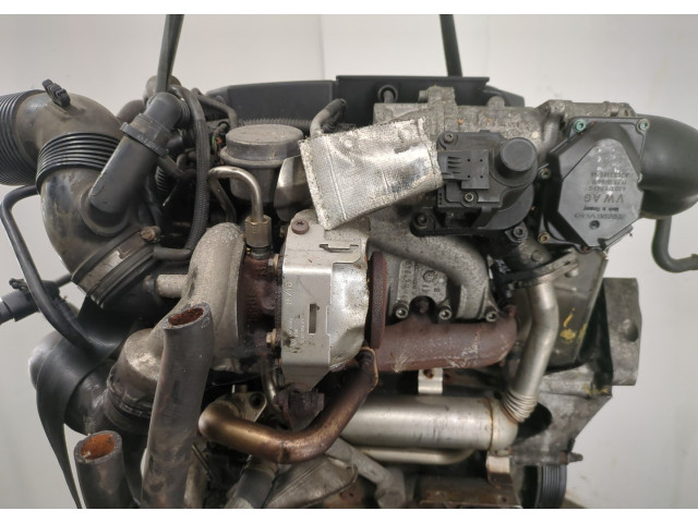 Форсунка топливная Volkswagen Caddy 2004-2015