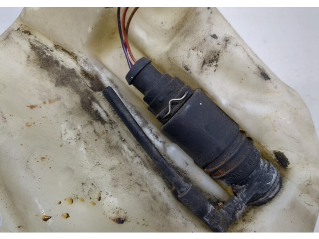 Бачок омывателя  Audi A4 (B5) 1994-2000    