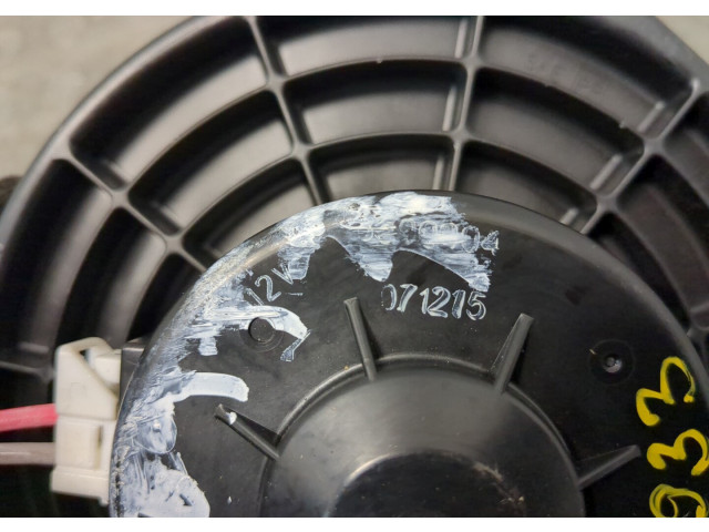 Моторчик печки  Renault Laguna 3 2009-          