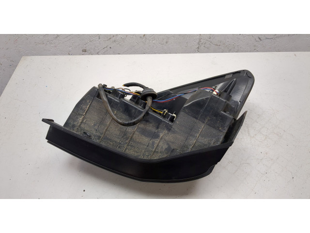 Задний фонарь          