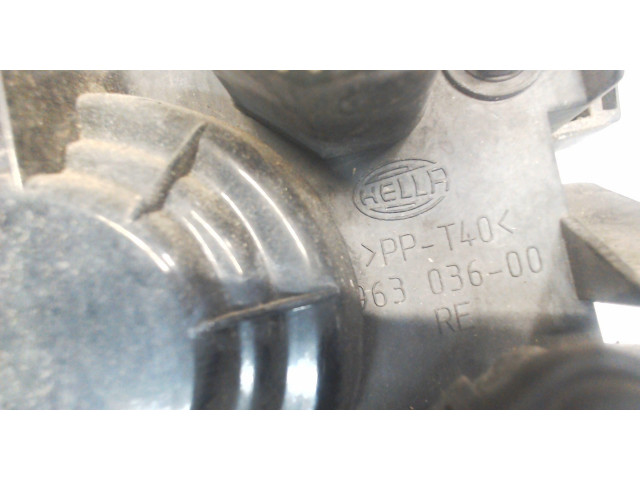 Фара передняя  Audi A3 (8L1) 1996-2003 правая 