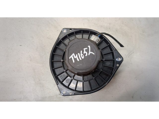 Моторчик печки Mitsubishi L200 2006-2015