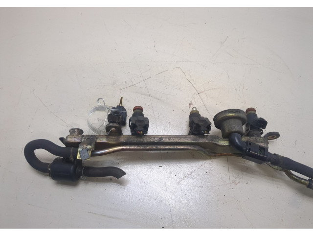 Форсунка топливная  Honda Stream 2000-2006         