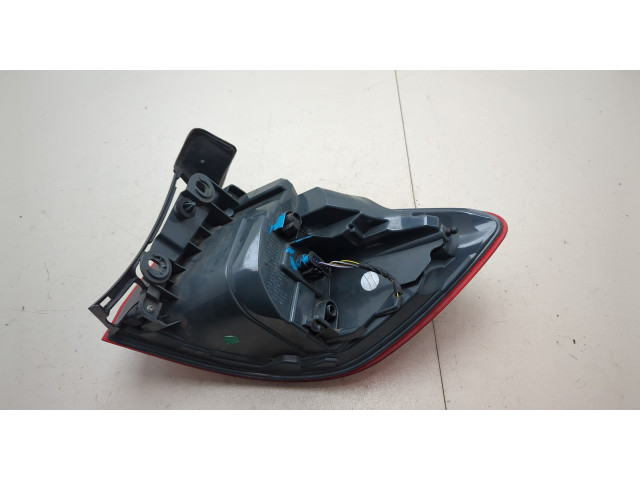 Задний фонарь