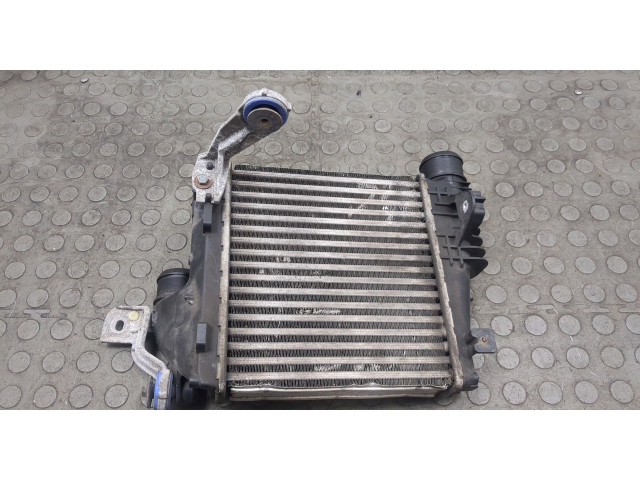 Интеркулер  Citroen C4 Picasso 2013-2018       