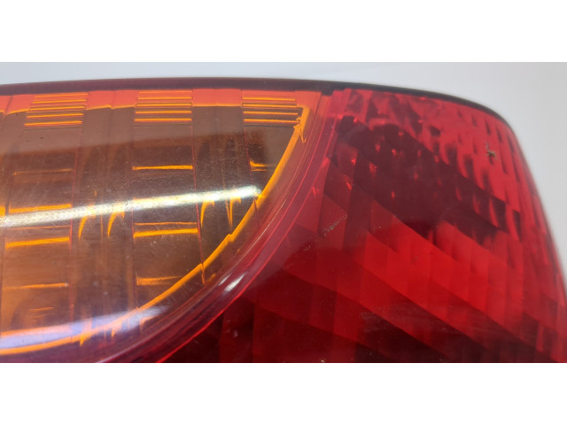 Задний фонарь