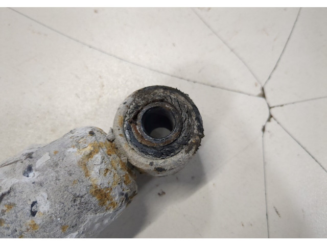 Стойка амортизатора SsangYong Musso 2.9 дизель