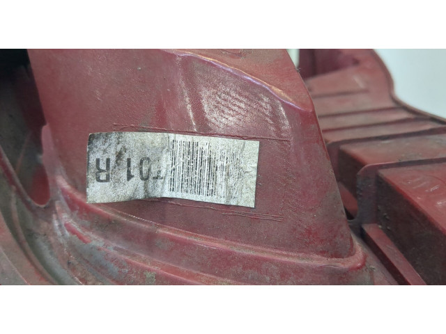 Задний фонарь KIA Picanto 2011-2017