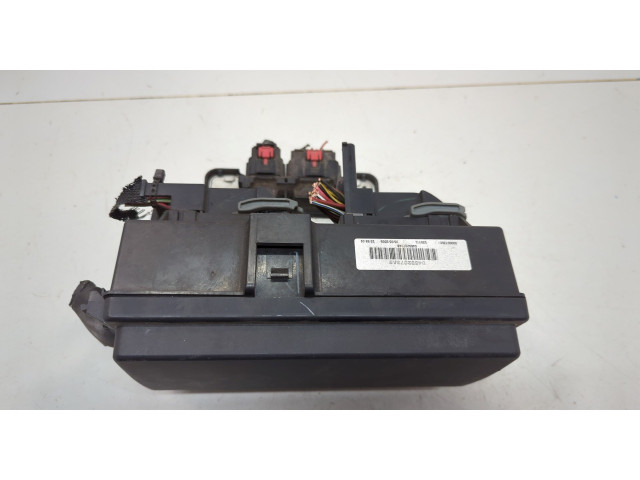 Блок предохранителей Jeep Grand Cherokee 2004-2010