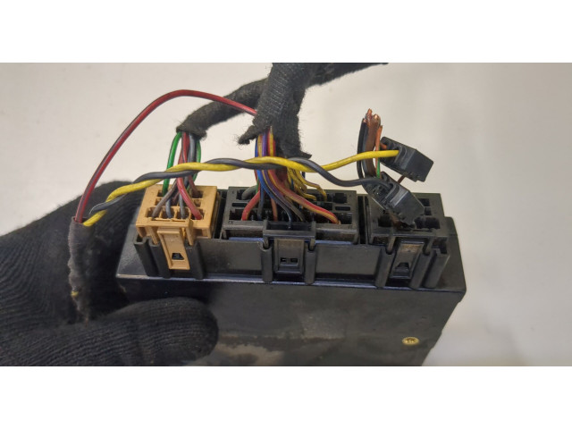 Блок комфорта  Volkswagen Touareg 2002-2007      7L0959933H   