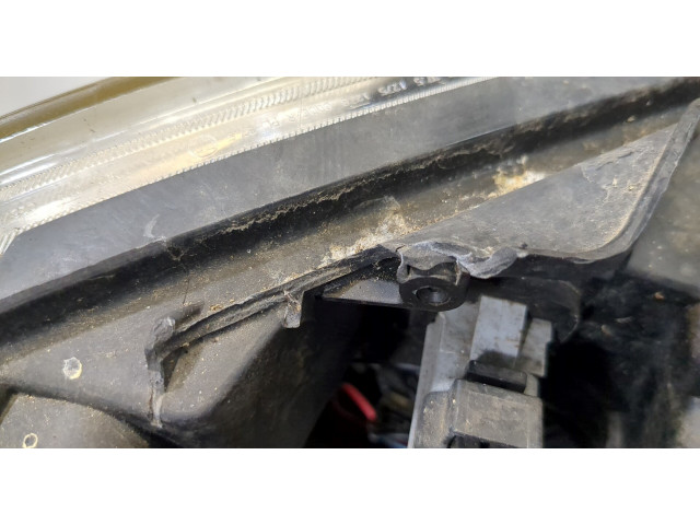 Фара передняя  Peugeot 807 левая 