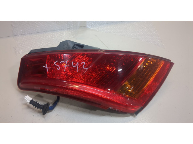 Задний фонарь          