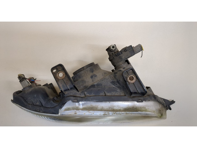 Фара передняя Honda CR-V 1995-2001 правая