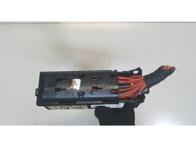 Блок предохранителей Volkswagen Jetta 6 2010-2015 00093715B 6 1.6