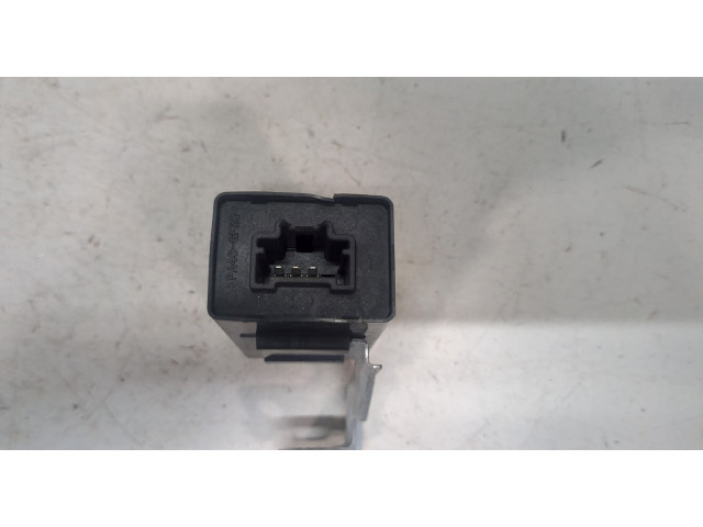 Блок комфорта  Infiniti QX56 2010-2013        