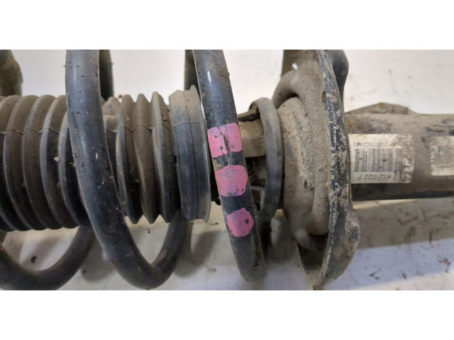 Стойка амортизатора Skoda Yeti 2009-2018 3C0413031BC, 1K0411105DN