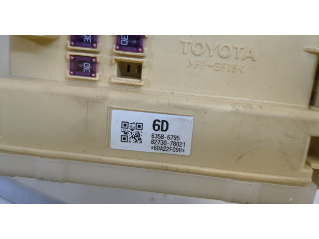 Блок предохранителей Lexus NX 2014-2021 8273078021