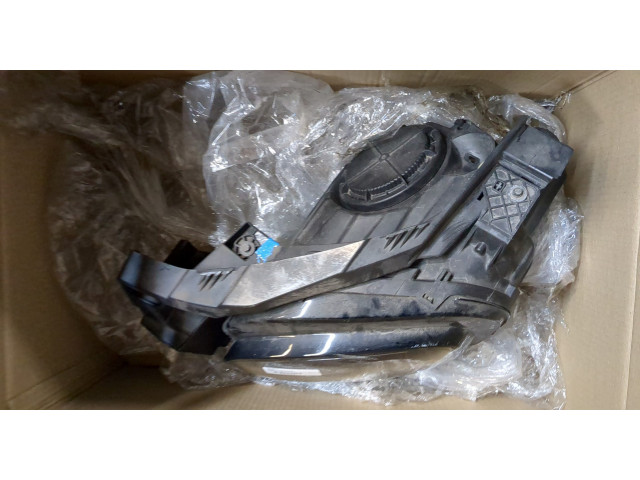 Фара передняя Citroen C3 Aircross 2017-2024 левая