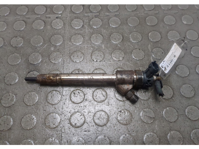 Форсунка топливная  Peugeot Expert 2016-2025    9828959880     