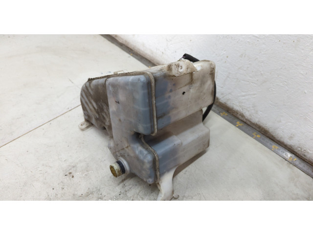 Бачок омывателя Lexus IS 2005-2016 060851138