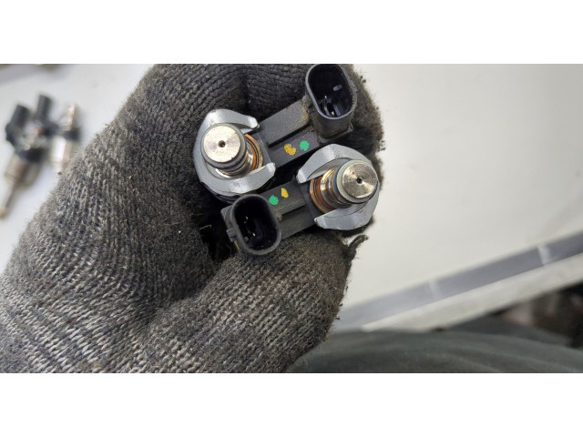 Форсунка топливная Volkswagen Jetta 7 2018-2025 04E906036AL, 05E133320