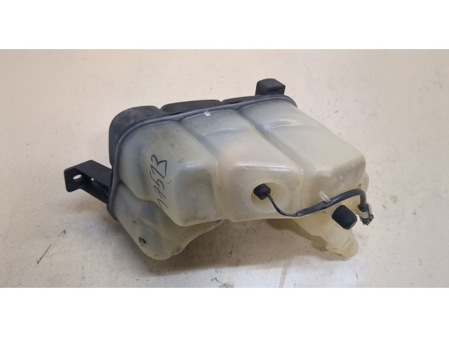 Бачок расширительный Land Rover Discovery Sport 2014-2022 LR060349, FK728K218AA, J9C1432