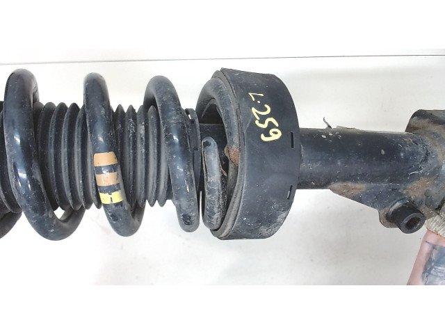 Стойка амортизатора  Volkswagen Touareg 2010-2014 7P6413032AC, 7P6411105Q    3.6  бензин