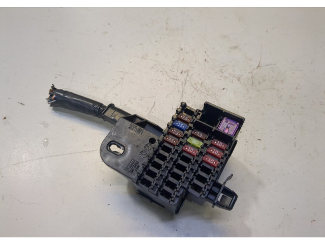 Блок предохранителей Mazda 2 2007-2014 D65166730A 1.5