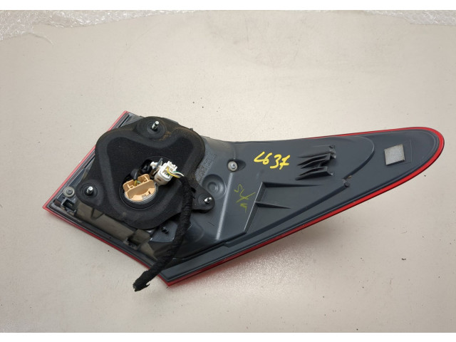 Задний фонарь          