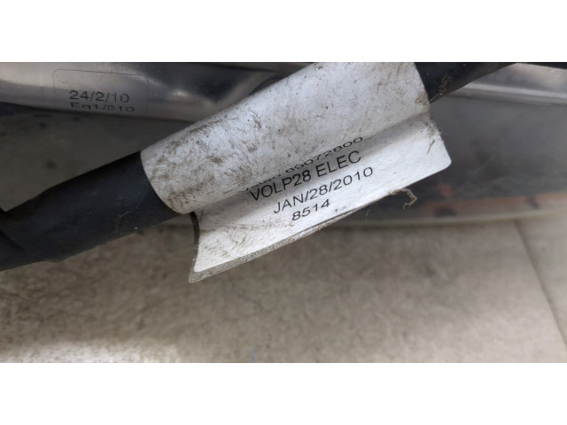 Фара передняя Volvo XC90 2002-2014 правая