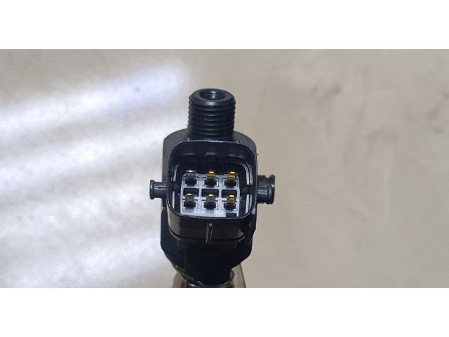 Форсунка топливная  Volvo S90 2016-2020    6P8QD     