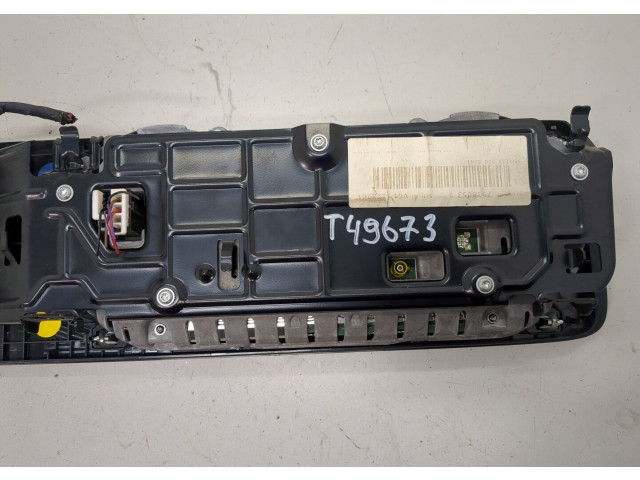 Панель приборов  Mercedes E W213            