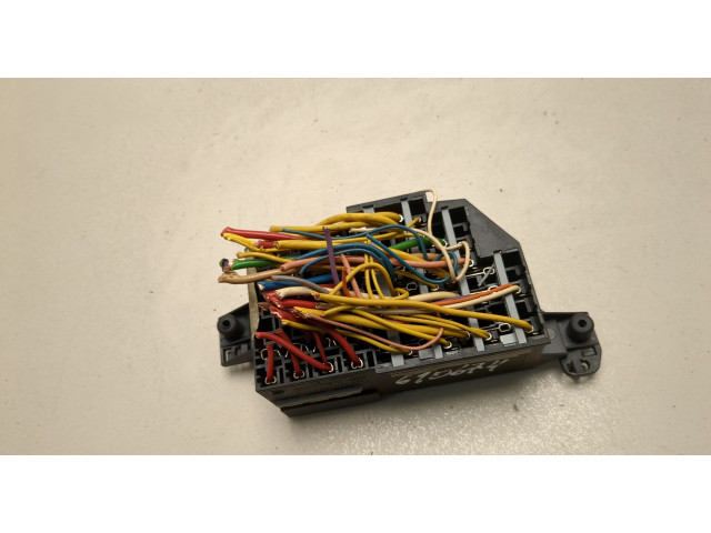 Блок предохранителей  Dacia Logan 2004-2012         