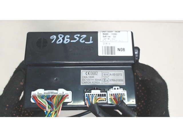 Блок комфорта  KIA Ceed 2007-2012      954001H083   