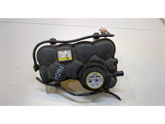 Бачок расширительный Jaguar XE 2015-