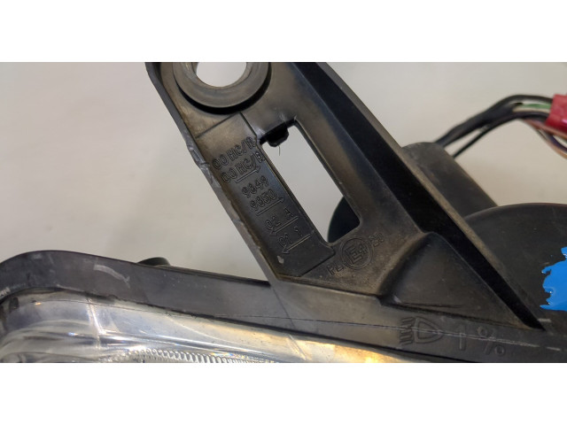 Фара передняя  Peugeot Partner 2002-2008 правая 